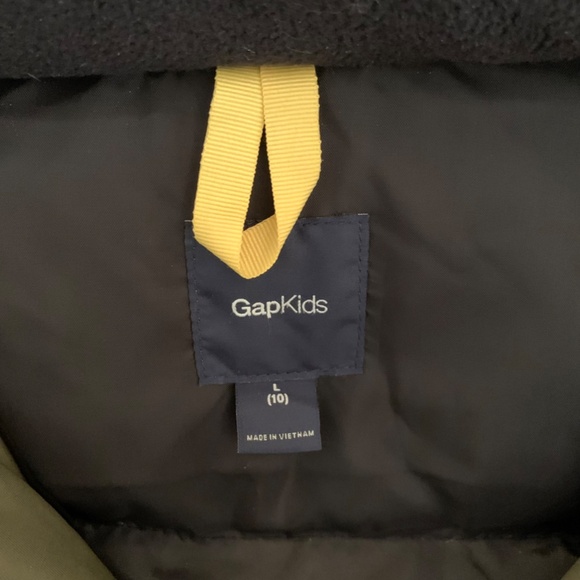Gap Kids Winter Down Puffer Hooded Parka Jacket in Olive Green Size Large (10 ) - Picture 14 of 14